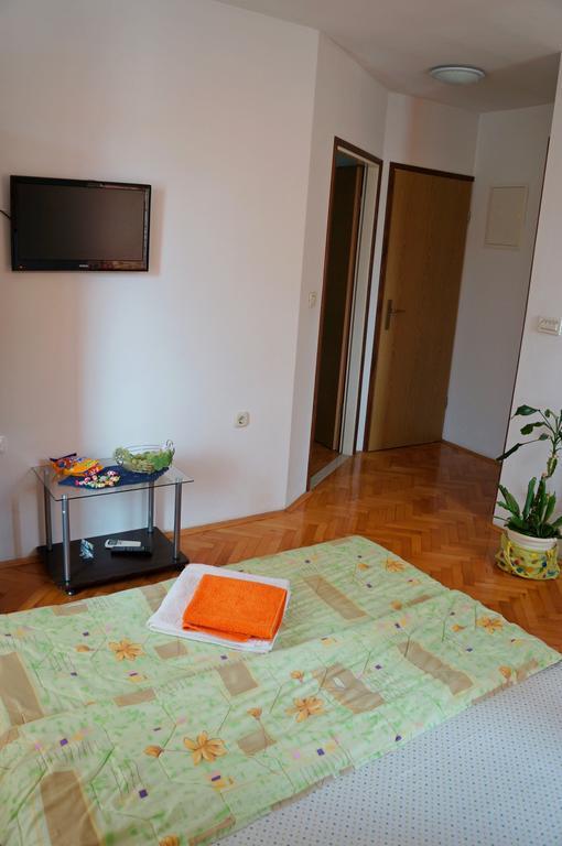 Kamena Apartment & Studio マカルスカ エクステリア 写真