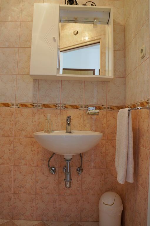 Kamena Apartment & Studio マカルスカ エクステリア 写真