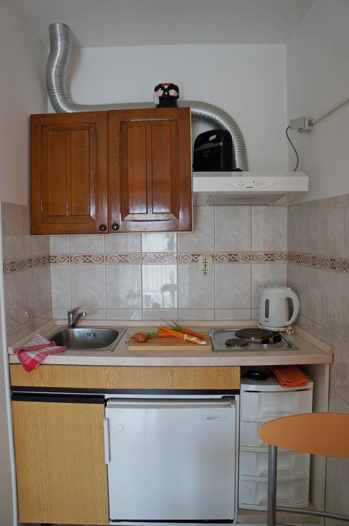 Kamena Apartment & Studio マカルスカ エクステリア 写真