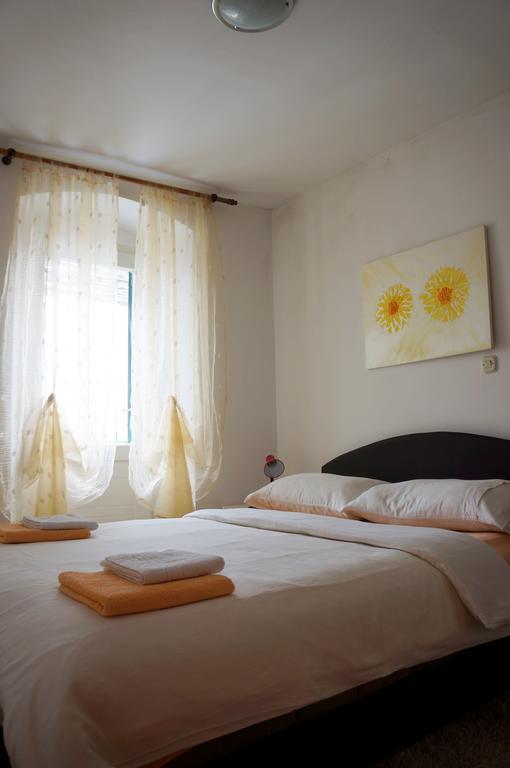 Kamena Apartment & Studio マカルスカ エクステリア 写真